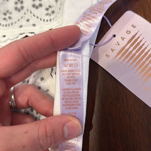 Savage X Fenty Angel White Embroidered Lace Halter Bralette Women’s 2X - Picture 13 of 13